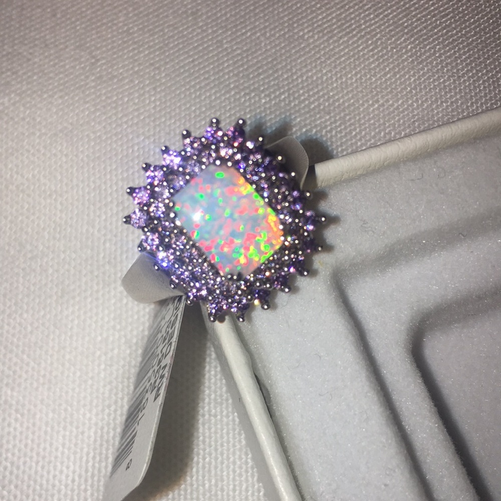 Opal Ring - Picture 4 of 4